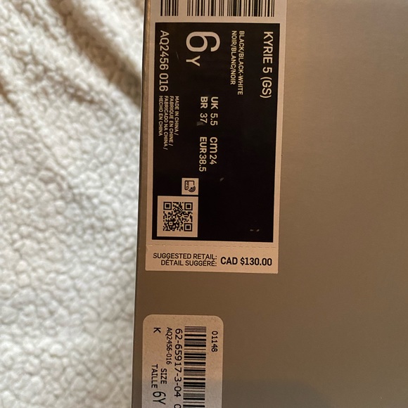 All black Nike Kylie 5 (GS) - Picture 6 of 7